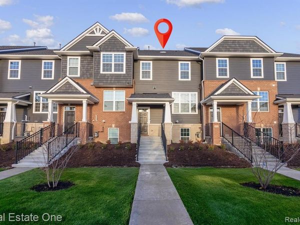 378 N Sydney Court, Plymouth, MI 48170