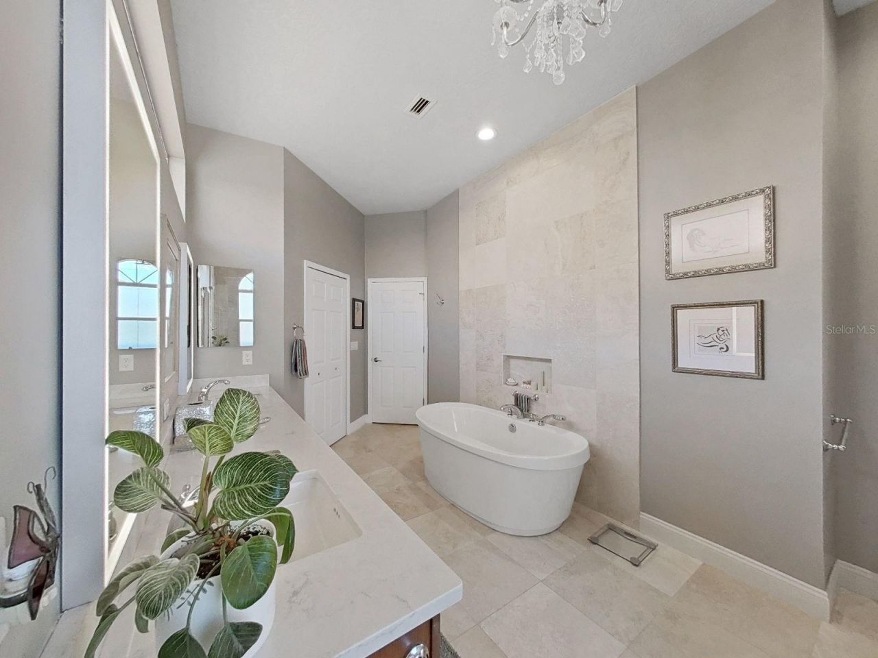 4833 Windmill Palm Terrace Ne, Saint Petersburg, FL 33703 Photo