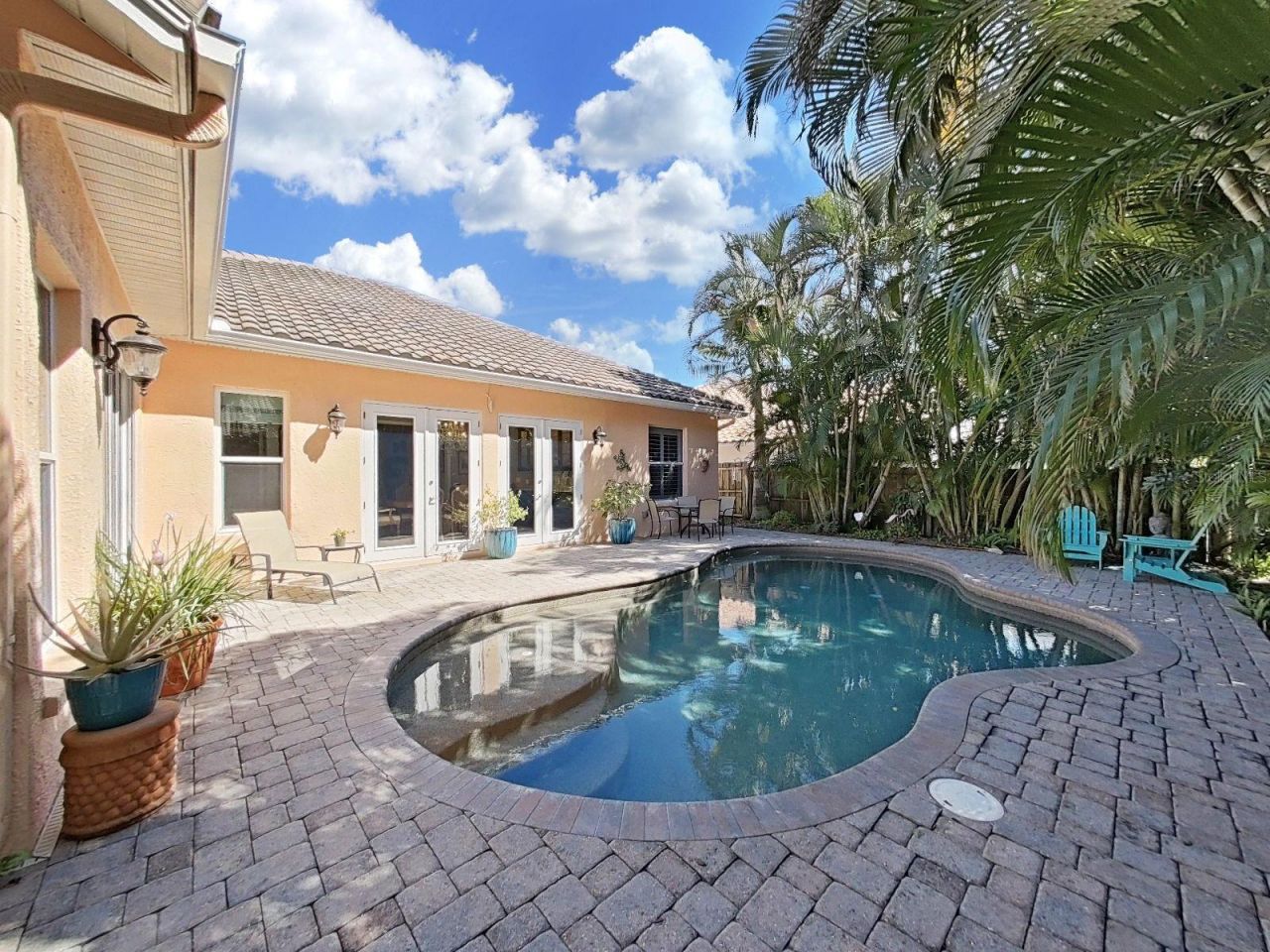 4833 Windmill Palm Terrace Ne, Saint Petersburg, FL 33703 Photo