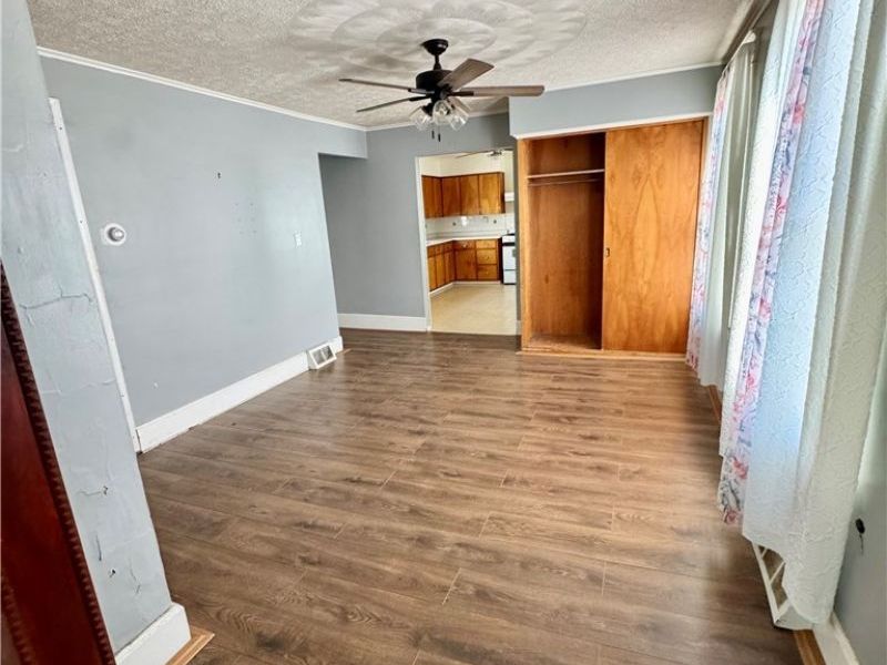 374 Tenney Avenue, Youngstown, OH 44405 Photo 9