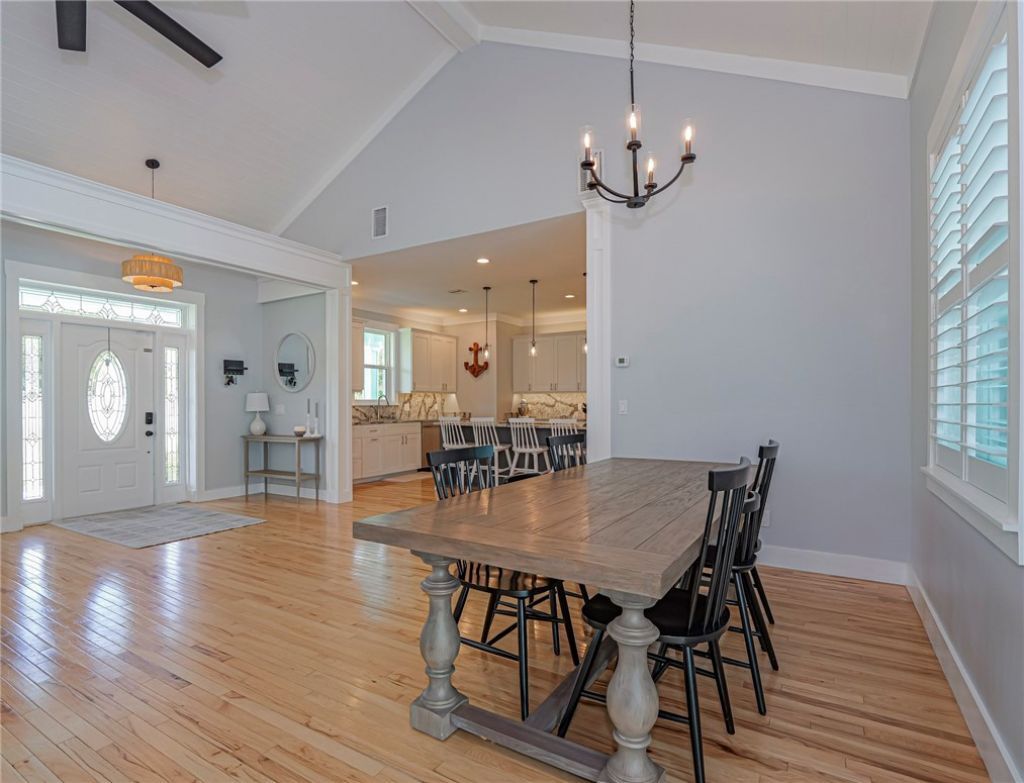 406 9th Court, Vero Beach, FL 32962 Photo
