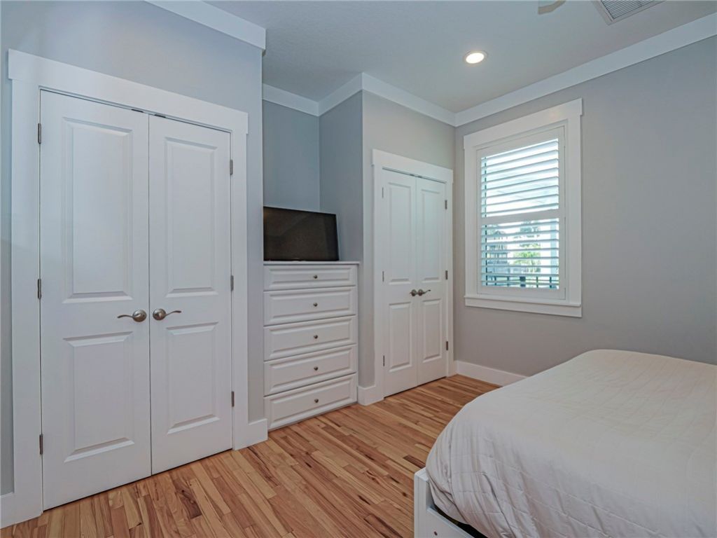 406 9th Court, Vero Beach, FL 32962 Photo