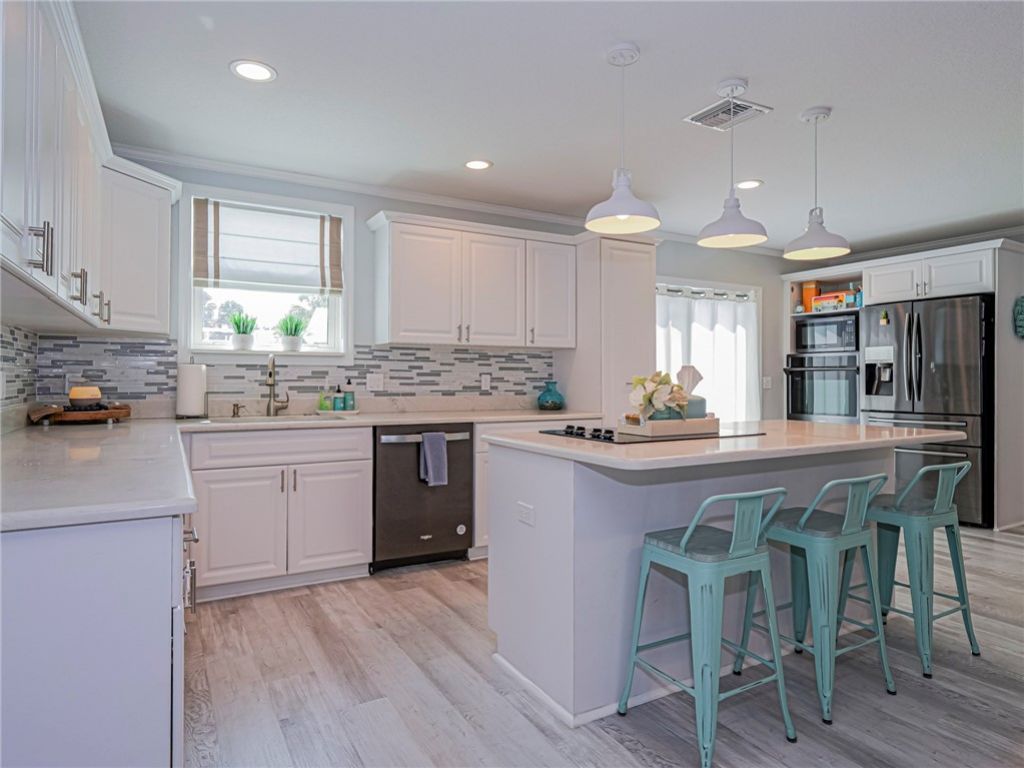 406 9th Court, Vero Beach, FL 32962 Photo