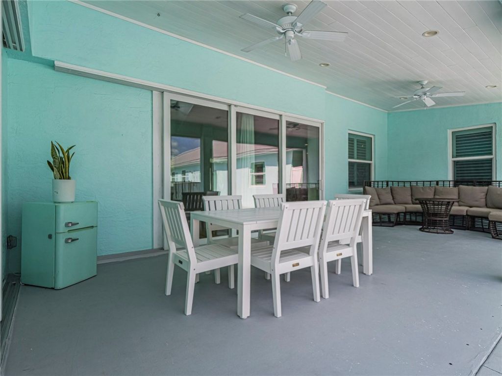 406 9th Court, Vero Beach, FL 32962 Photo