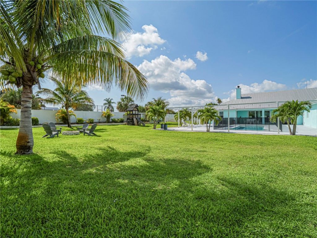 406 9th Court, Vero Beach, FL 32962 Photo