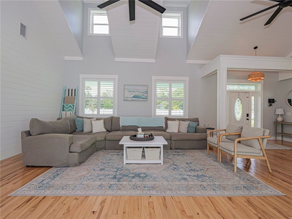 406 9th Court, Vero Beach, FL 32962 Photo