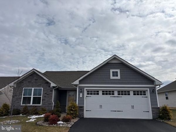 17 SENATORS WAY, BERLIN, NJ 08009