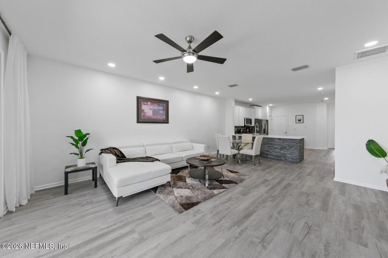 4220 Highwood Drive, Jacksonville, FL 32216 Photo