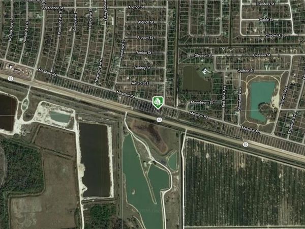 3136 Meadow RD , LEHIGH ACRES, FL 33974