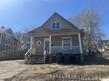 2202 S 14th Street, Omaha, NE 68108