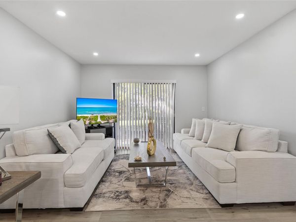 1335 NW 94th Way, Unit 1335, Coral Springs, FL 33071