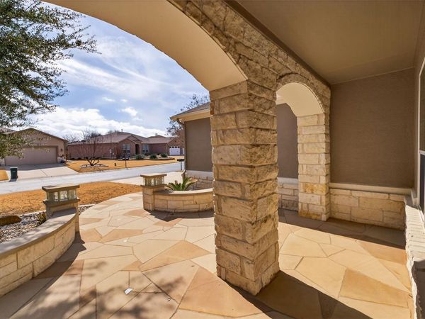 602 Davis Mountain CIR, Georgetown, TX 78633