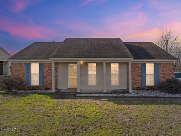 129 Muscadine Drive, Senatobia, MS 38668