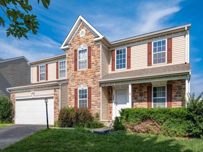 102 Parkdale Drive , Johnstown, OH 43031 Photo 2