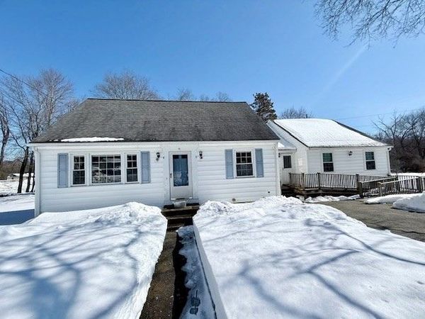 53 Robin Road, Westborough, MA 01581