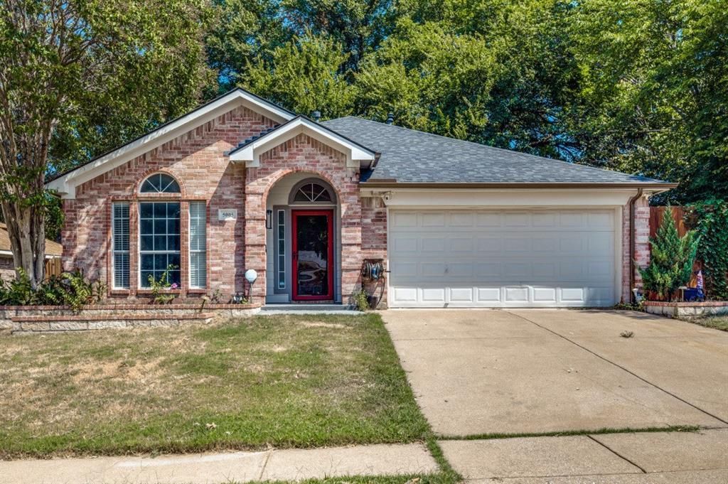 5005 Bradley Lane, Arlington, TX 76017 Main Photo