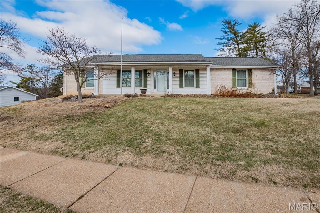 1797 Prindable Court, Chesterfield, MO 63017 Main Photo