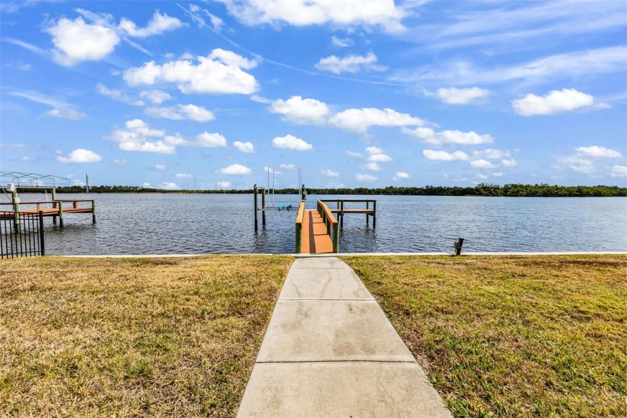 2300 Harbour Drive , Punta Gorda, FL 33983 Photo