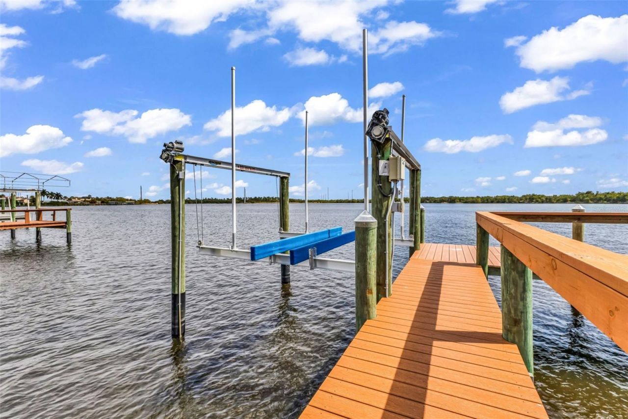 2300 Harbour Drive , Punta Gorda, FL 33983 Photo