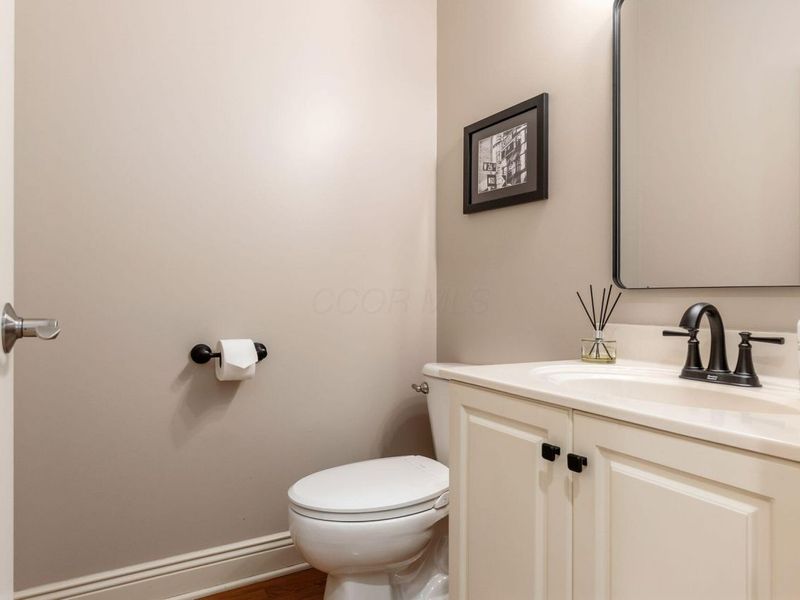 8118 Saybrook Drive, Westerville, OH 43082 Photo 18