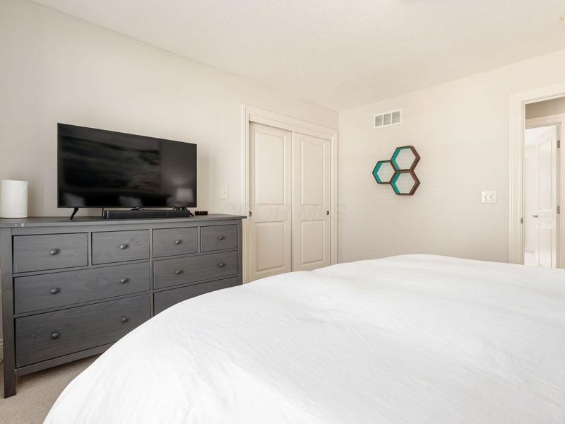 8118 Saybrook Drive, Westerville, OH 43082 Photo 25