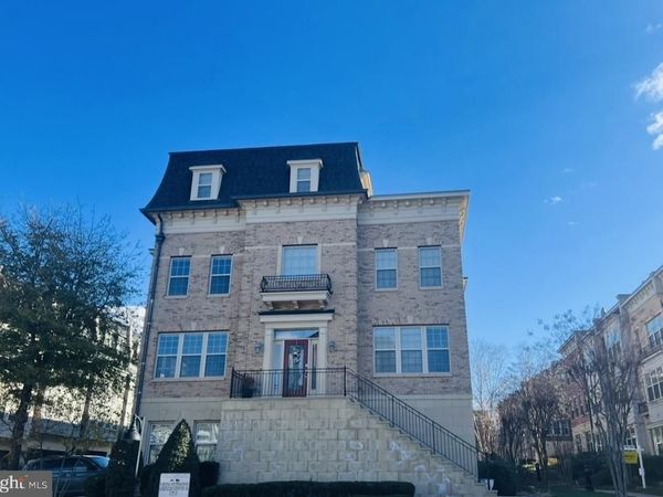 601 SPRINTSAIL WAY, Unit 64, OXON HILL, MD 20745