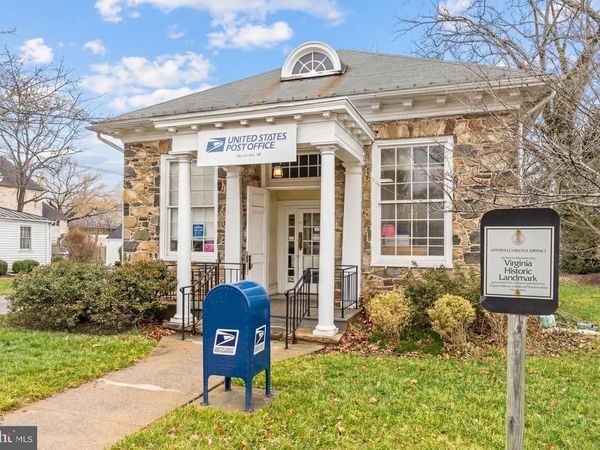 9090 JOHN S MOSBY HIGHWAY, UPPERVILLE, VA 20184