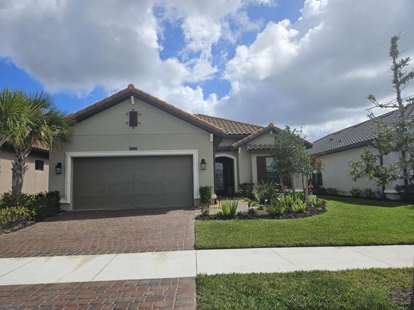 9991 SW Cloister Drive, Port St. Lucie, FL 34987