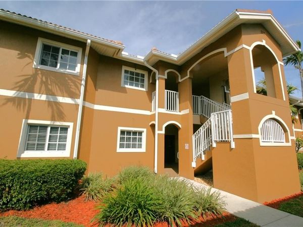 1113 Winding Pines CIR, Unit 205, CAPE CORAL, FL 33909