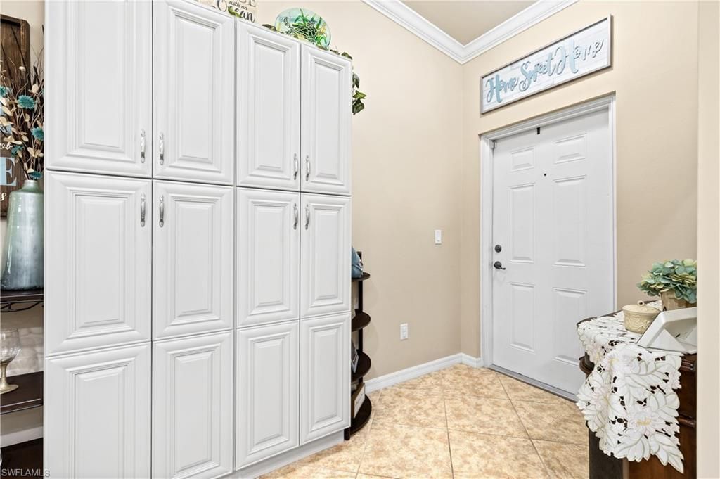 1113 Winding Pines Cir, Unit 205, Cape Coral, FL 33909 Photo