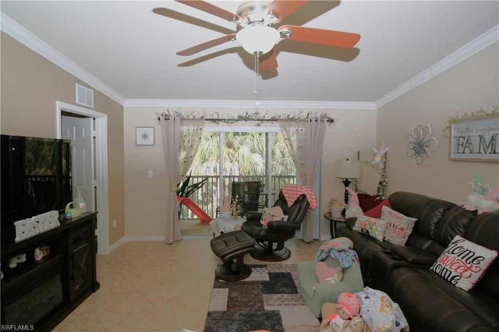 1113 Winding Pines Cir, Unit 205, Cape Coral, FL 33909 Photo