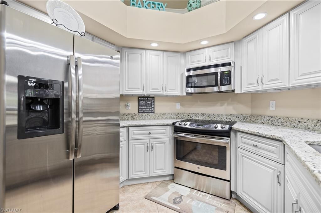 1113 Winding Pines Cir, Unit 205, Cape Coral, FL 33909 Photo