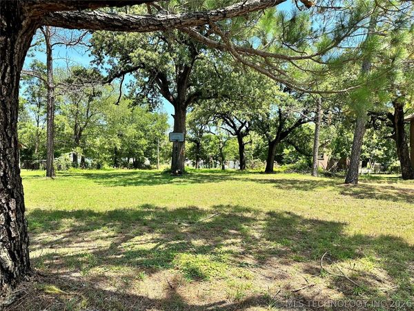 812 SE C Street , Ardmore, OK 73401