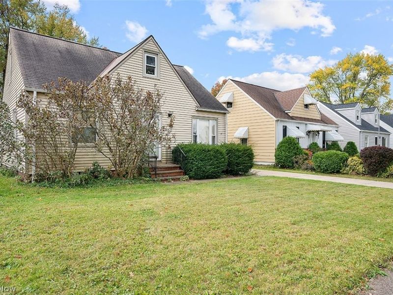 12512 York Boulevard, Garfield Heights, OH 44125 Photo 1