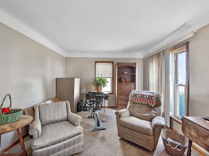 12512 York Boulevard, Garfield Heights, OH 44125 Photo 17