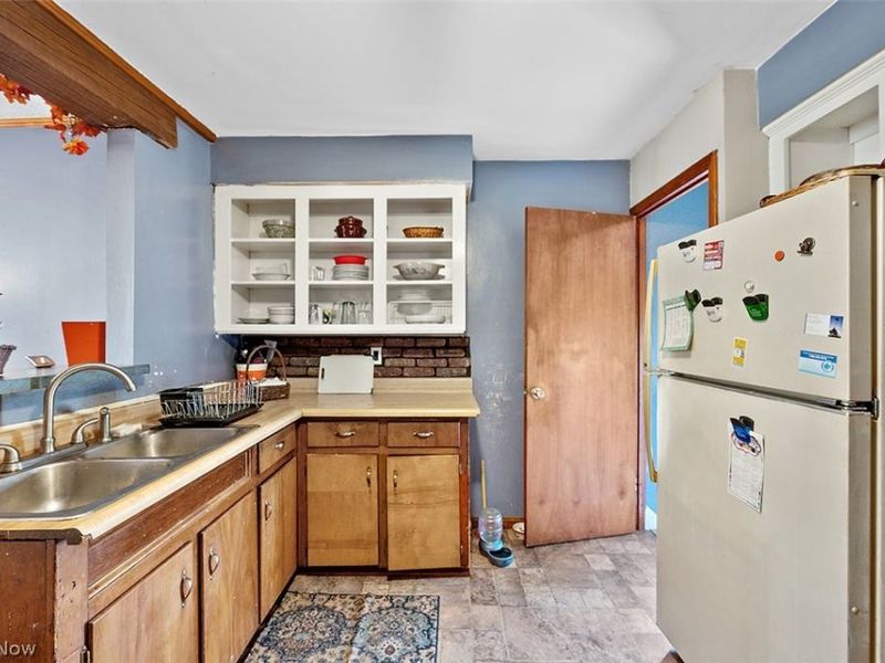 12512 York Boulevard, Garfield Heights, OH 44125 Photo 24