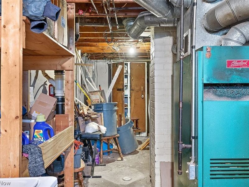 12512 York Boulevard, Garfield Heights, OH 44125 Photo 28