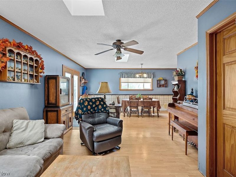 12512 York Boulevard, Garfield Heights, OH 44125 Photo 7