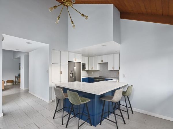 325 S Sierra Ave, Unit 20, Solana Beach, CA 92075