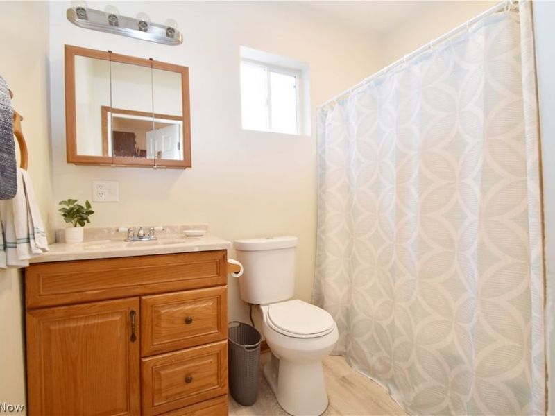 734 Corice Street, Akron, OH 44306 Photo 14