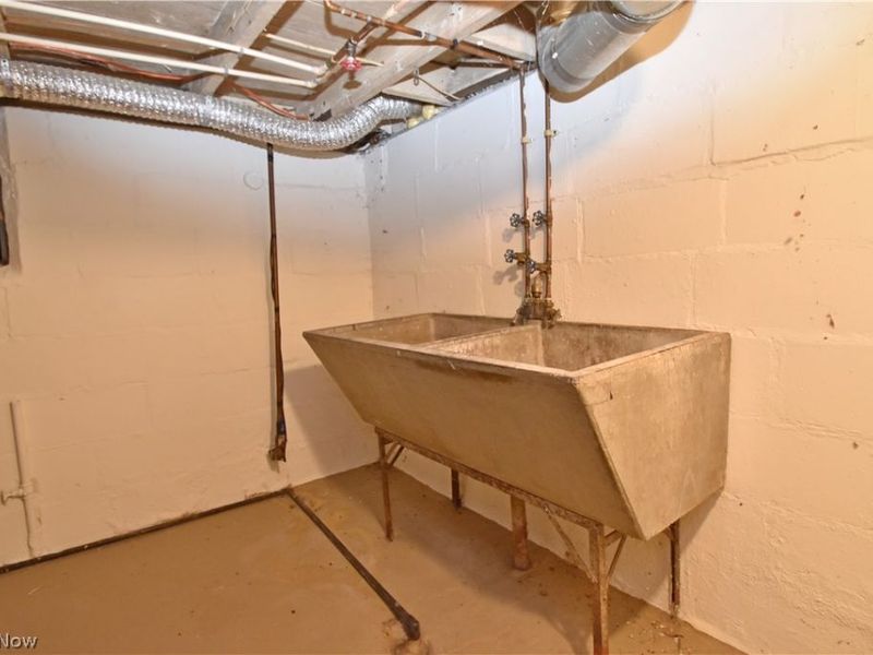 734 Corice Street, Akron, OH 44306 Photo 16