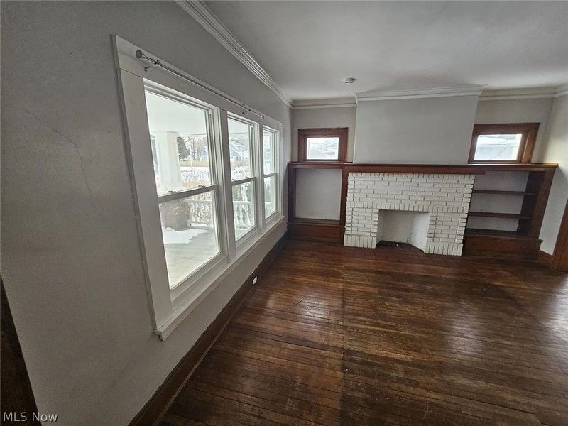 414 E 146th Street, Unit 1, Cleveland, OH 44110 Photo 2