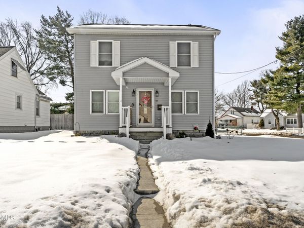 12 Lawndale Avenue, Schenectady, NY 12306