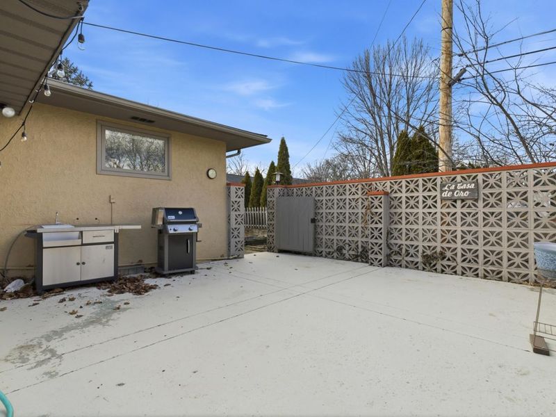 3900 Hillview Drive , Upper Arlington, OH 43220 Photo 11