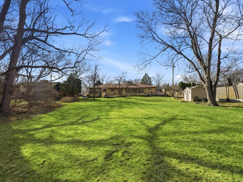 3900 Hillview Drive , Upper Arlington, OH 43220 Photo 15