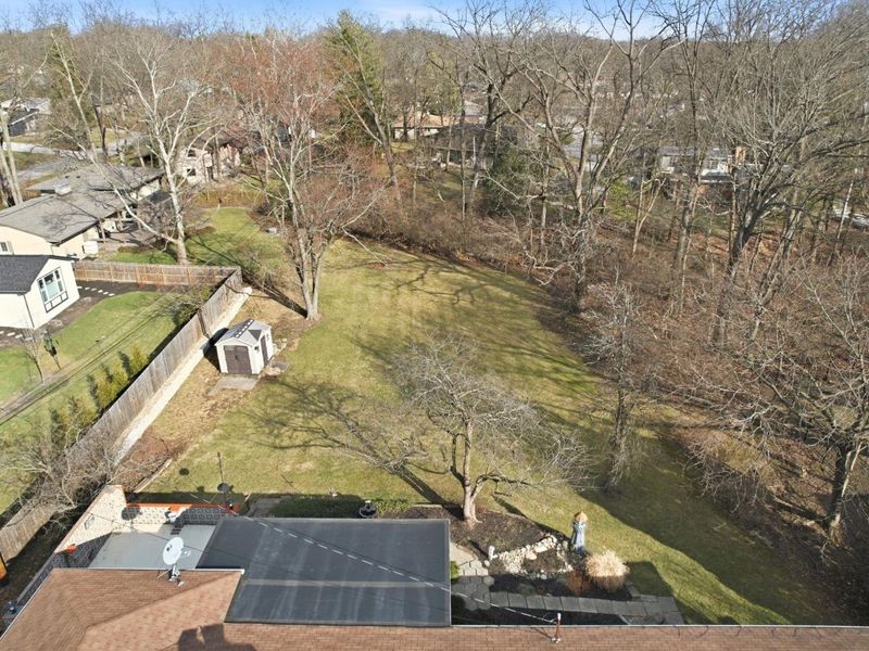 3900 Hillview Drive , Upper Arlington, OH 43220 Photo 19