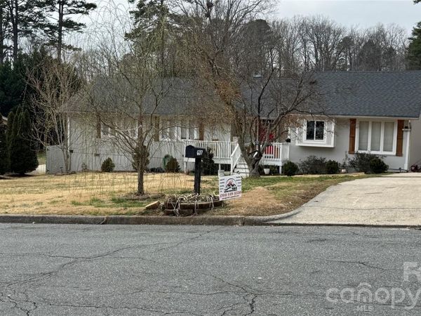 6017 Sullins Road, Charlotte, NC 28214