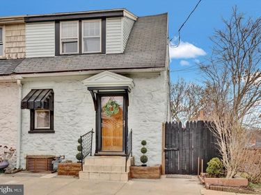 647 S FRANKLIN STREET, LANCASTER, PA 17602