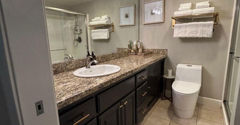 450 N Arlington Avenue, Unit 402, Reno, NV 89503 Photo