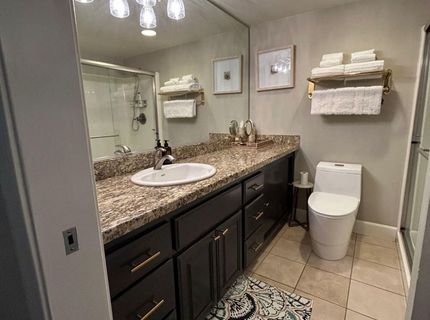 450 N Arlington Avenue, Unit 402, Reno, NV 89503 Photo